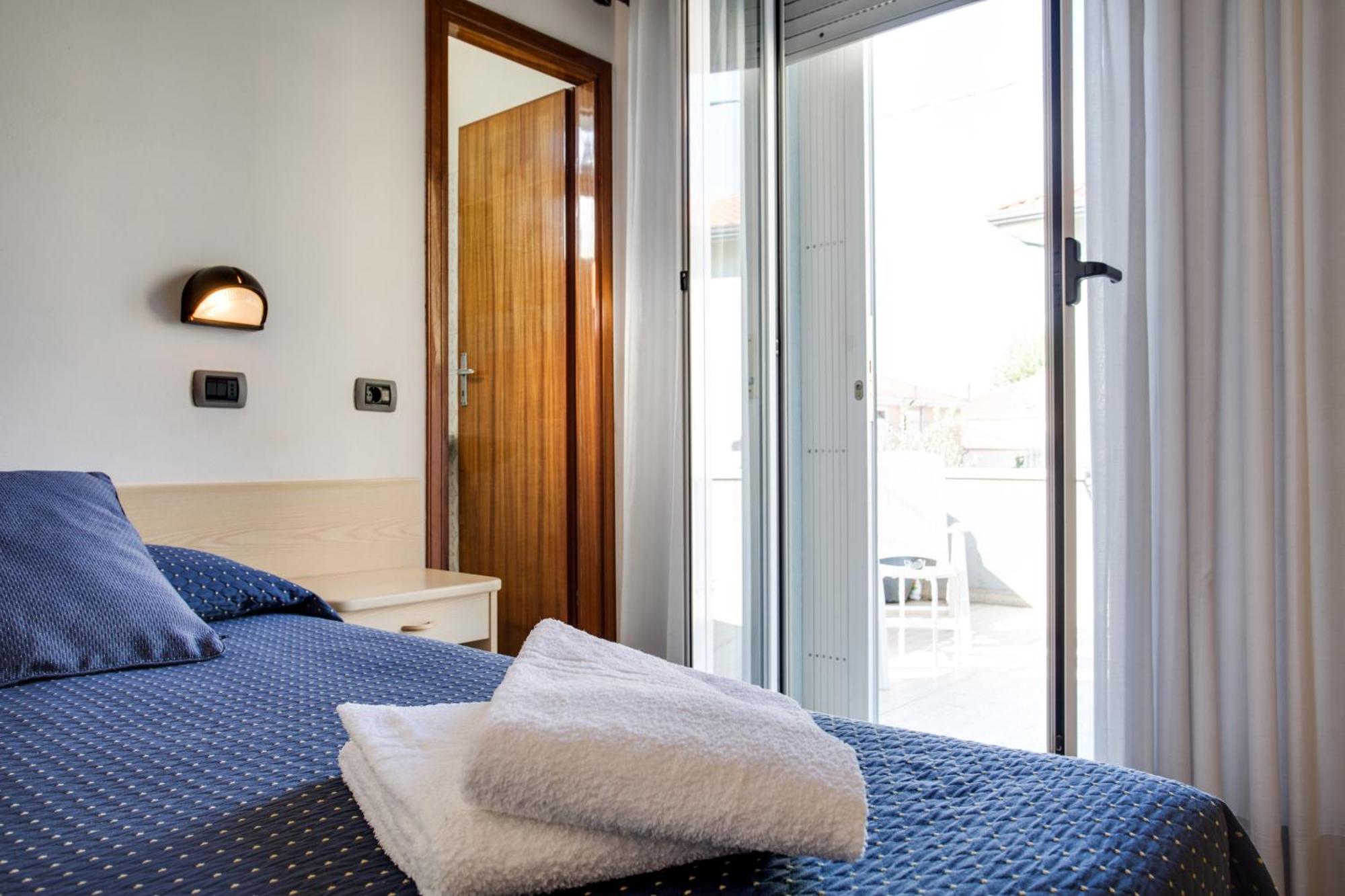 Hotel Villa Dei Gerani Rimini Zewnętrze zdjęcie