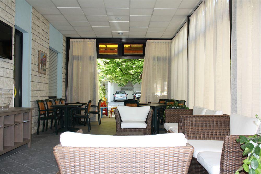 Hotel Villa Dei Gerani Rimini Zewnętrze zdjęcie