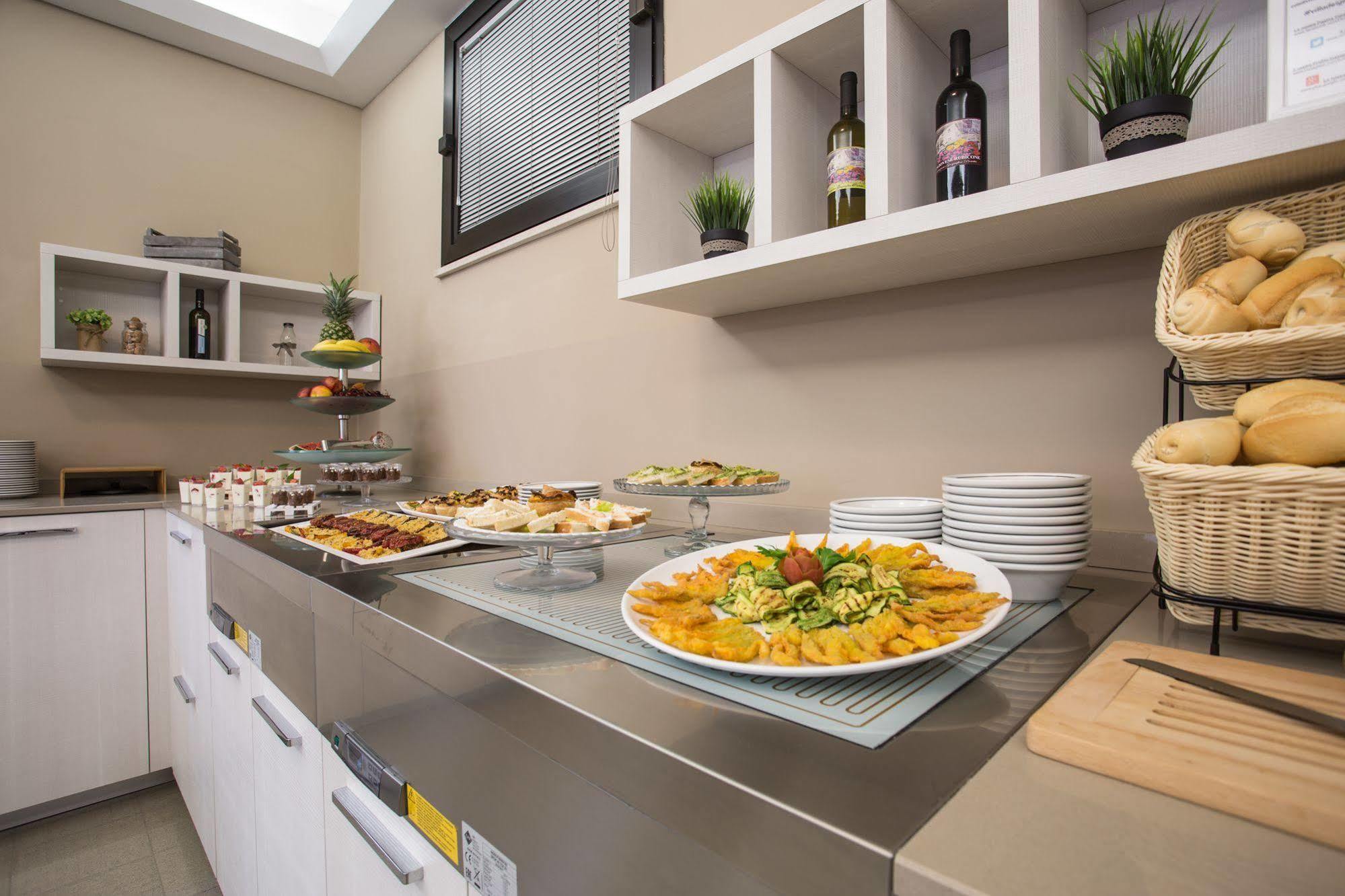 Hotel Villa Dei Gerani Rimini Zewnętrze zdjęcie