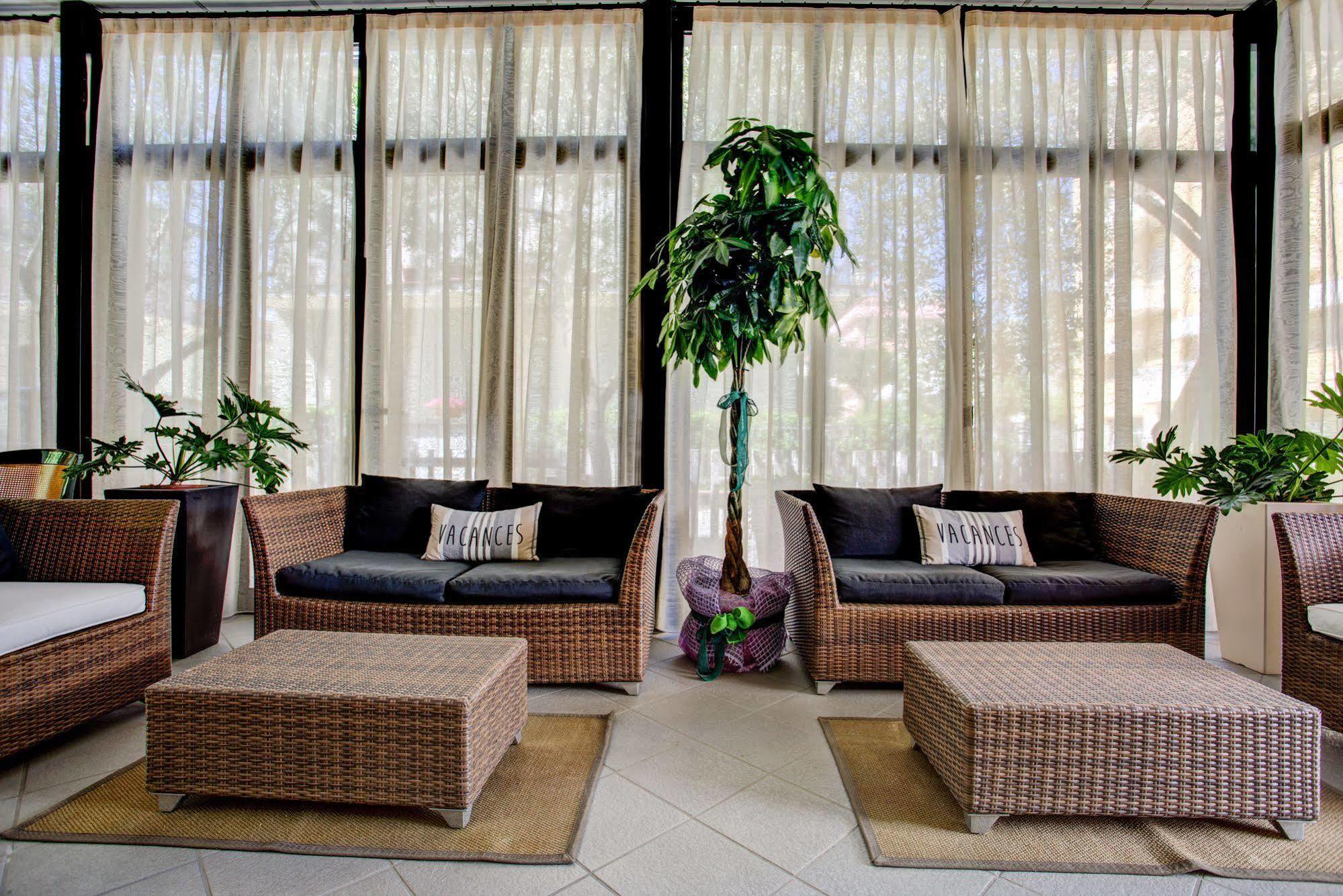 Hotel Villa Dei Gerani Rimini Zewnętrze zdjęcie
