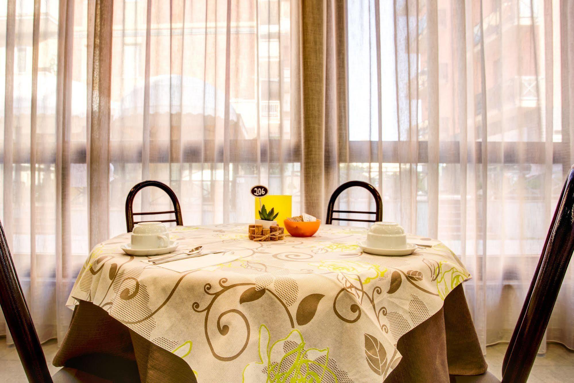 Hotel Villa Dei Gerani Rimini Zewnętrze zdjęcie
