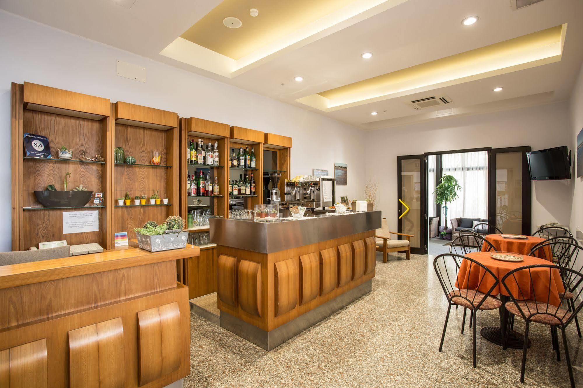 Hotel Villa Dei Gerani Rimini Zewnętrze zdjęcie