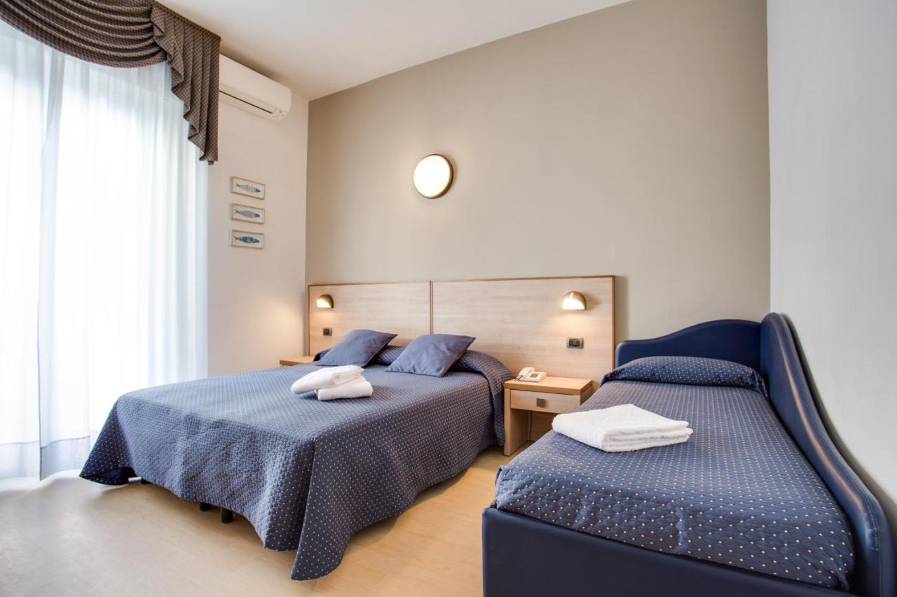 Hotel Villa Dei Gerani Rimini Zewnętrze zdjęcie